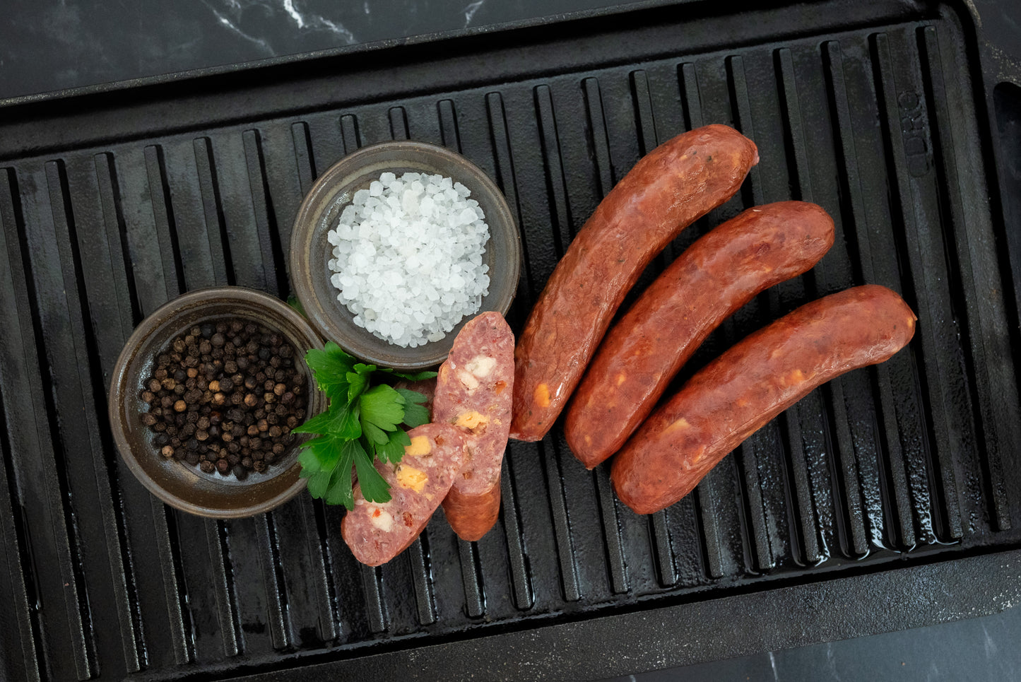 Queso Smoked Sausage – 12 oz pack (3oz per Link)